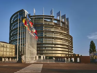 El Parlamento Europeo aprueba la primera Ley de IA del mundo